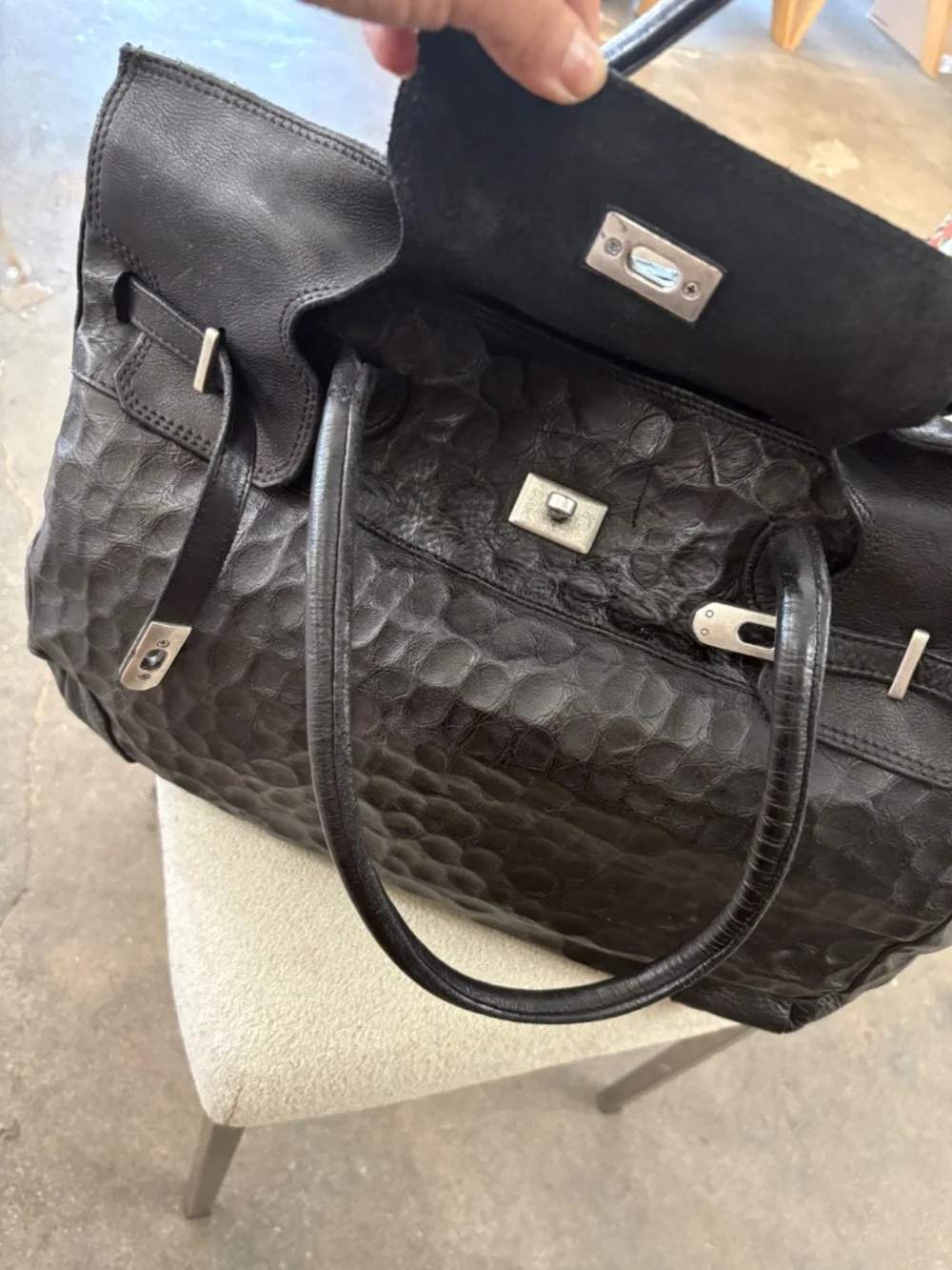 Campomaggi Larice Shopping Embossed Leather Bag in Black